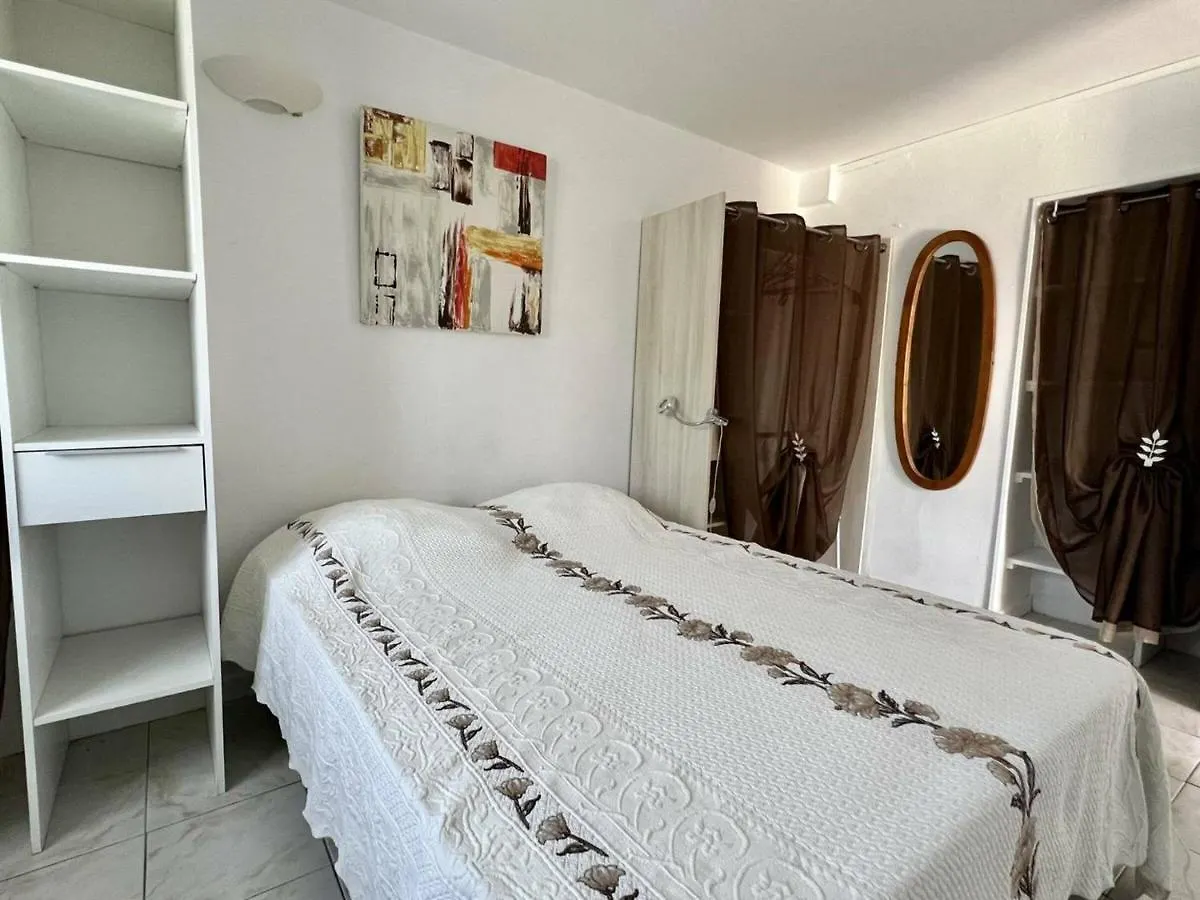 Maison T3 A Ustaritz Avec Terrasse Et Parking - Fr-1-495-7 Apartment